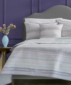 Discount ⭐ J by J Queen New York Luna Lavender Quilt ⭐