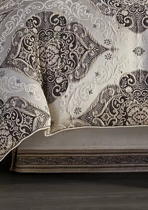 Best Sale ❤️ J Queen New York 4 Piece Vera Comforter Set ✔️ 4 Best Sale ❤️ J Queen New York 4 Piece Vera Comforter Set ✔️ - Image 2