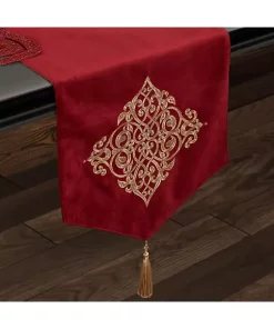 Brand new ❤️ J Queen New York Noelle - Table Runner ✨ 7 Brand new ❤️ J Queen New York Noelle - Table Runner ✨ -J Queen Shop Belk 594