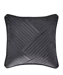 Brand new 🌟 J Queen New York Tribeca 18 Inch Square Decorative Throw Pillow 😀